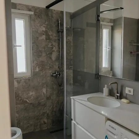 Niko's -valamar,free Parking&wifi Apartamento *